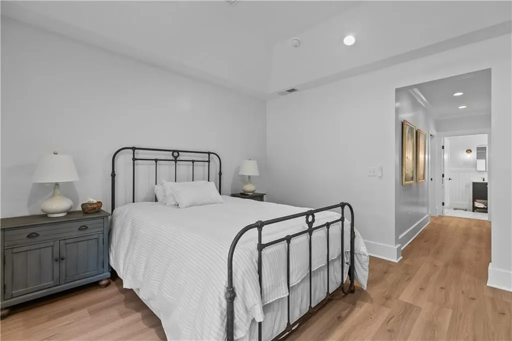 561 Bristol Ferry Road Portsmouth RI 02871
