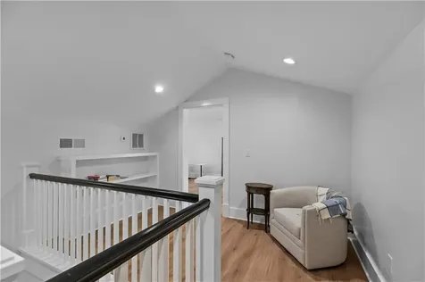 561 Bristol Ferry Road Portsmouth RI 02871