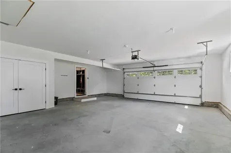 561 Bristol Ferry Road Portsmouth RI 02871
