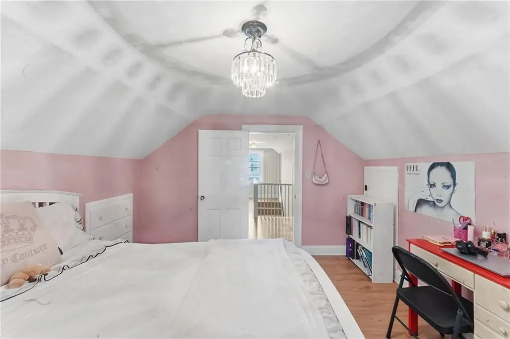 12 Gilmore Street Pawtucket RI 02861