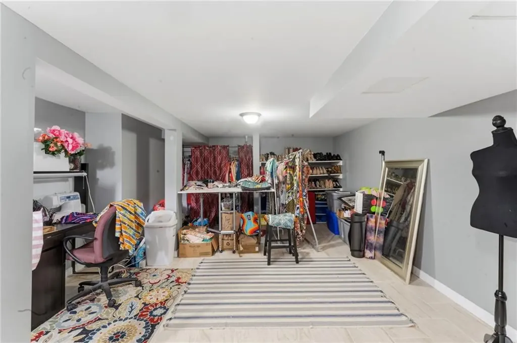 12 Gilmore Street Pawtucket RI 02861
