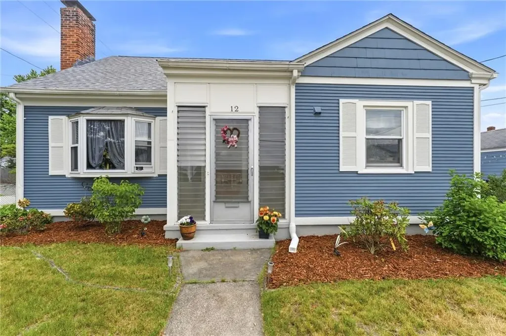 12 Gilmore Street Pawtucket RI 02861