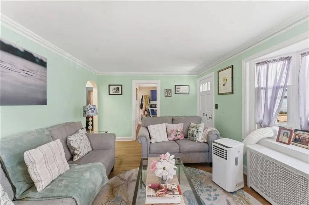 12 Gilmore Street Pawtucket RI 02861