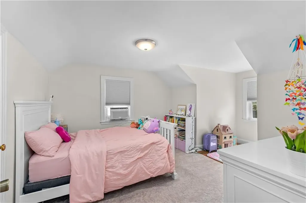 393 Sharon Street Providence RI 02908