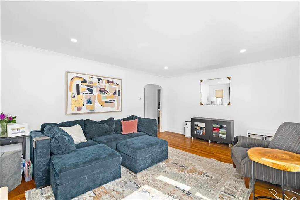 393 Sharon Street Providence RI 02908