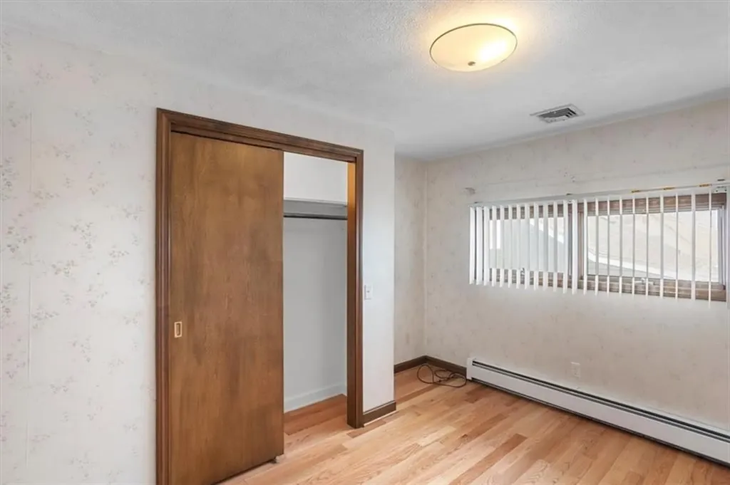 30 Dover Avenue East Providence RI 02914
