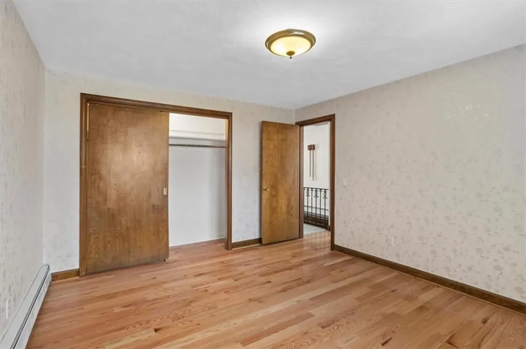30 Dover Avenue East Providence RI 02914