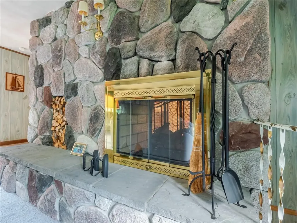 9 Apache Lane Cumberland RI 02864