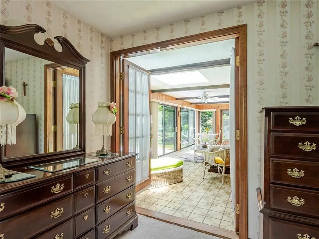 9 Apache Lane Cumberland RI 02864