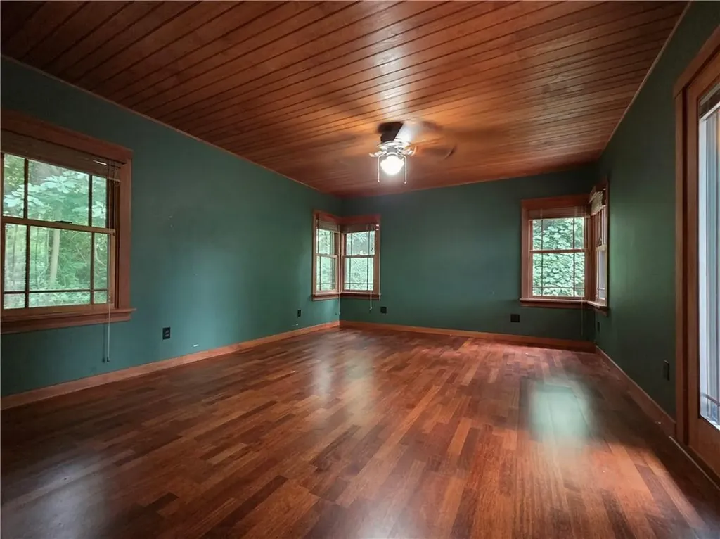150 Plum Point Road North Kingstown RI 02874