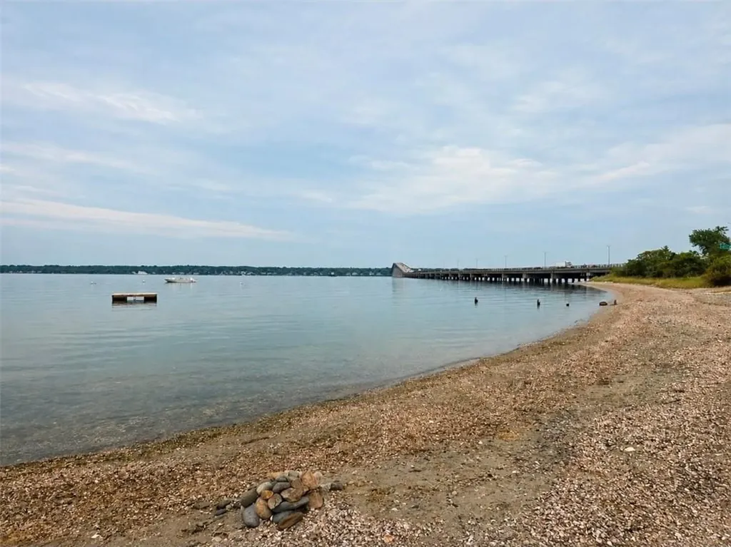 150 Plum Point Road North Kingstown RI 02874