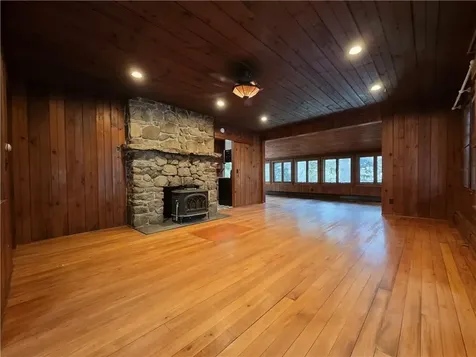 150 Plum Point Road North Kingstown RI 02874