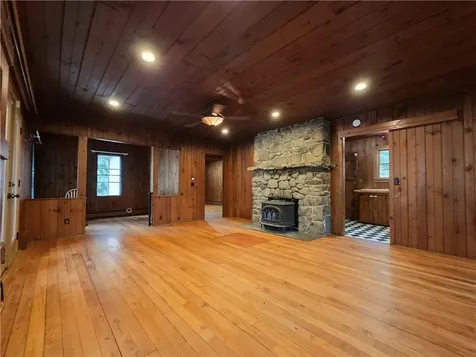 150 Plum Point Road North Kingstown RI 02874