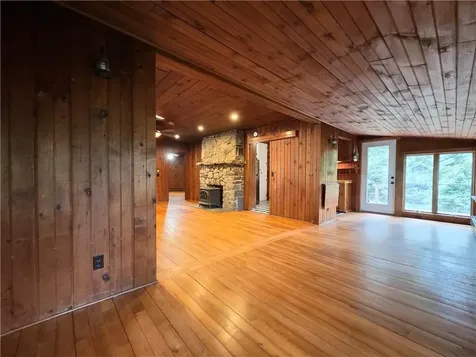 150 Plum Point Road North Kingstown RI 02874