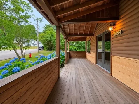 150 Plum Point Road North Kingstown RI 02874