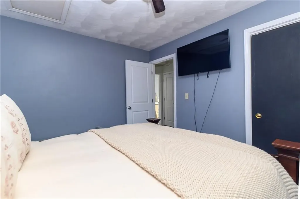 270 N Country Club Drive Warwick RI 02888