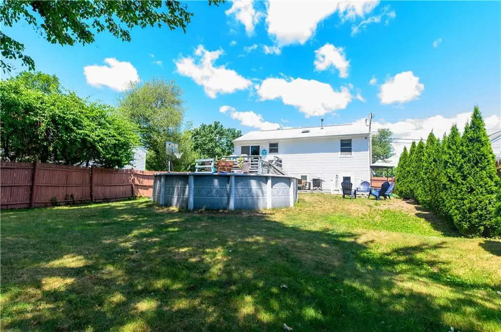270 N Country Club Drive Warwick RI 02888