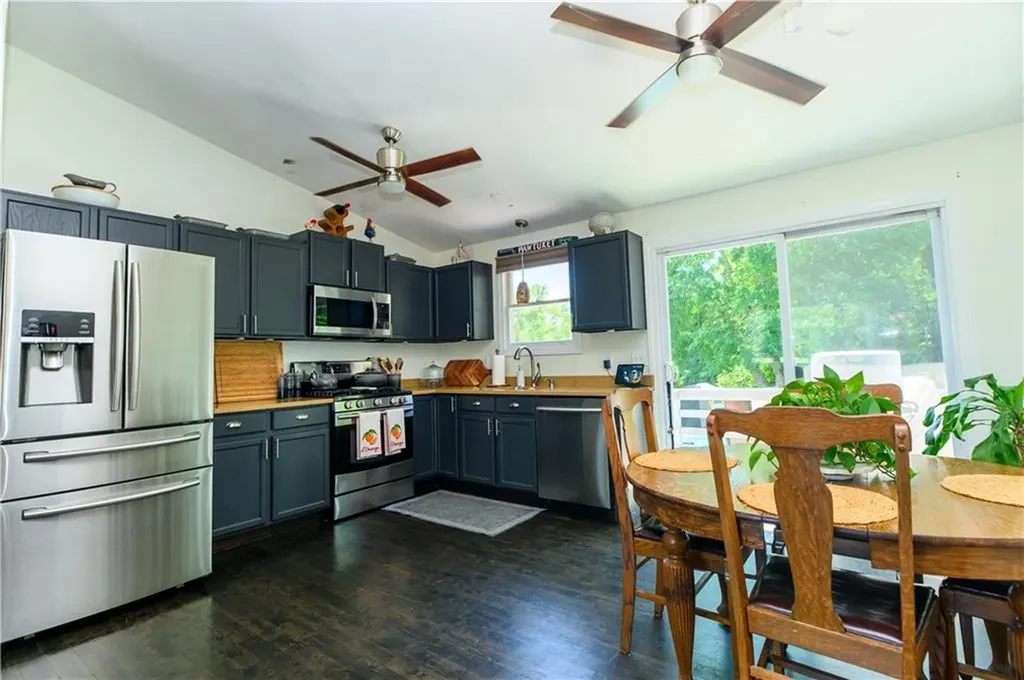 270 N Country Club Drive Warwick RI 02888