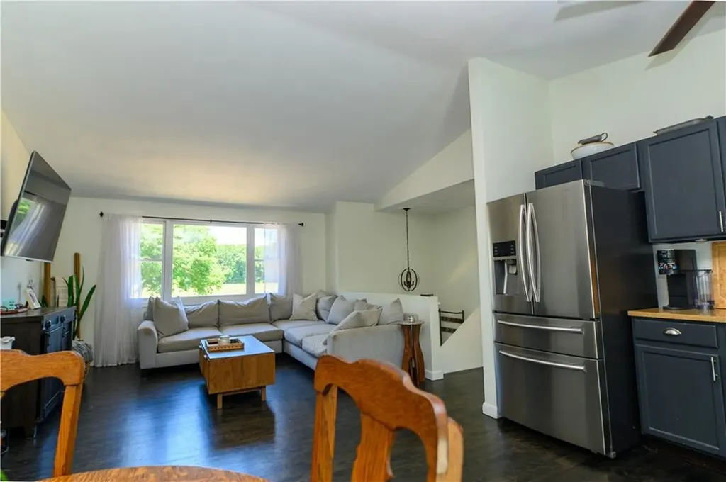 270 N Country Club Drive Warwick RI 02888