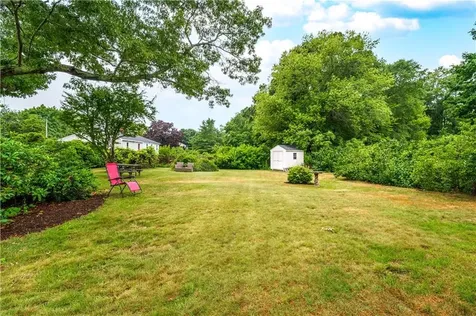 66 Oakdale Road North Kingstown RI 02852