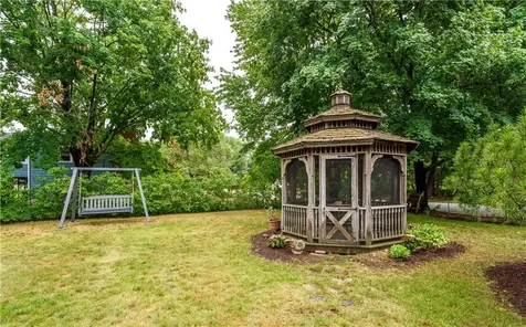 66 Oakdale Road North Kingstown RI 02852