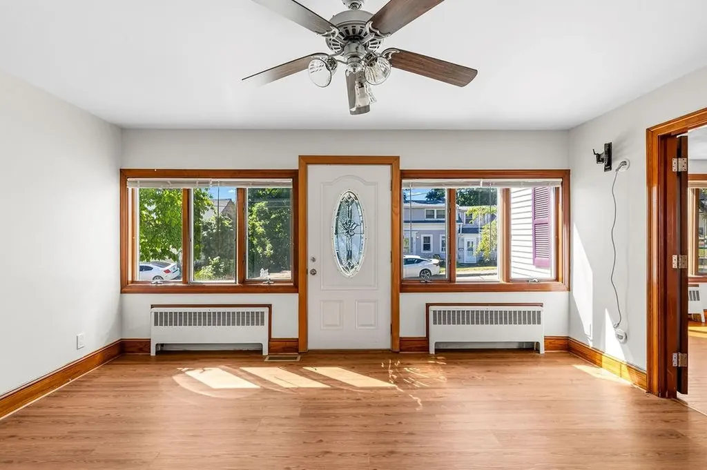 118 Summit Avenue West Warwick RI 02893