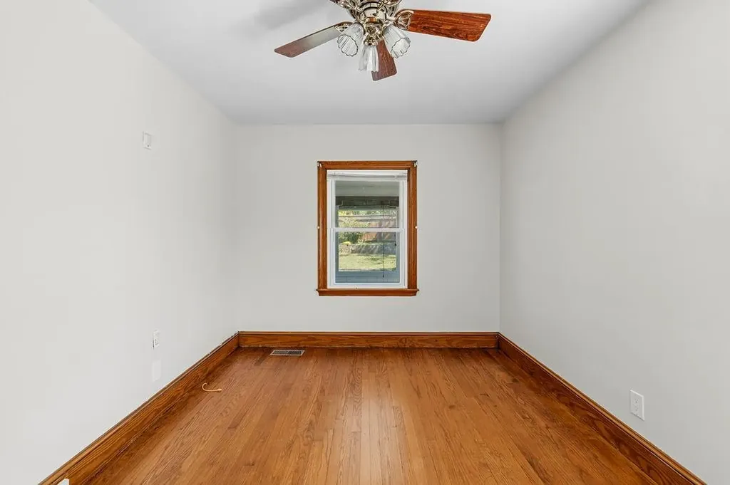 118 Summit Avenue West Warwick RI 02893