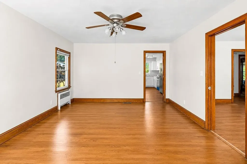 118 Summit Avenue West Warwick RI 02893