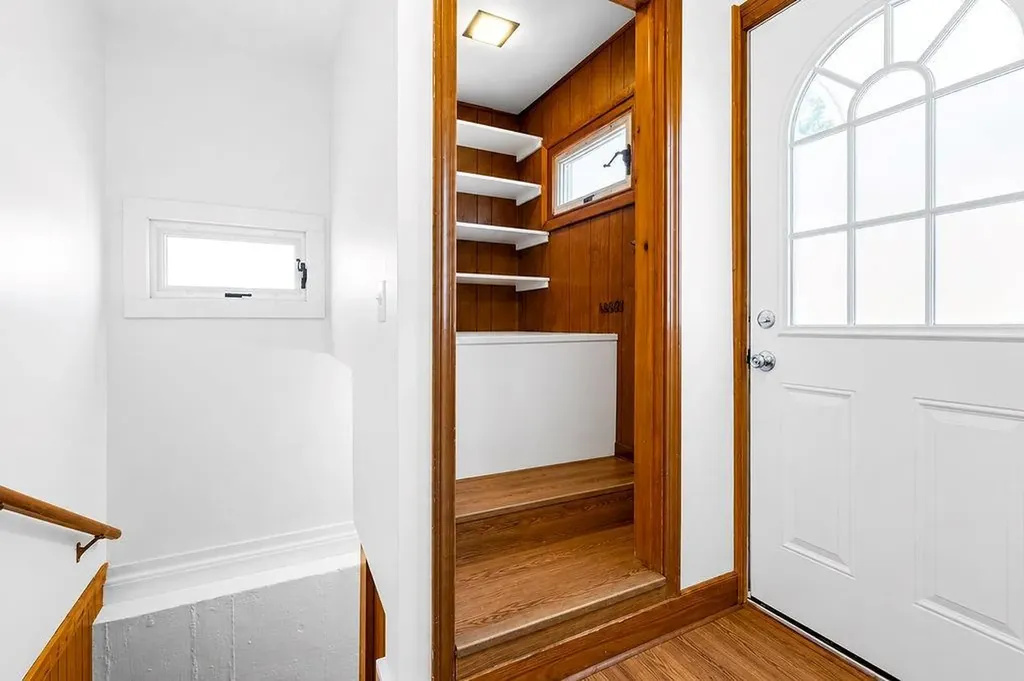 118 Summit Avenue West Warwick RI 02893