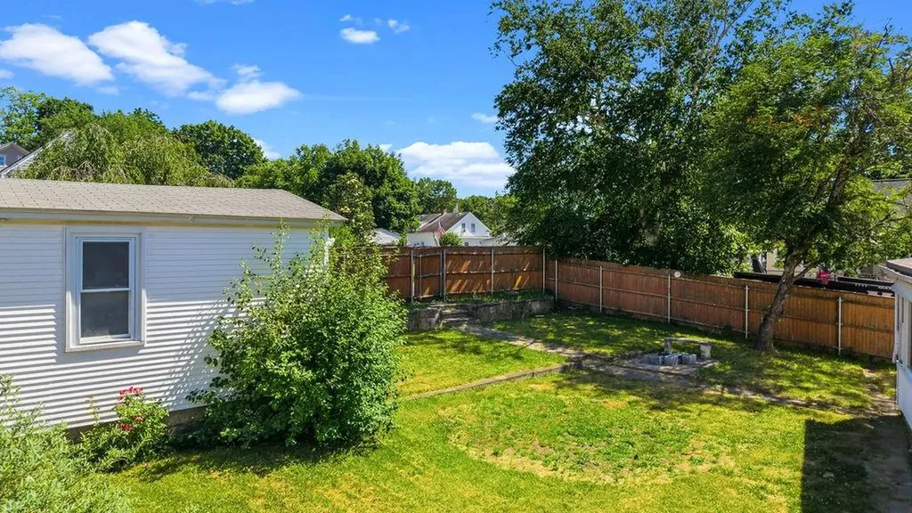118 Summit Avenue West Warwick RI 02893