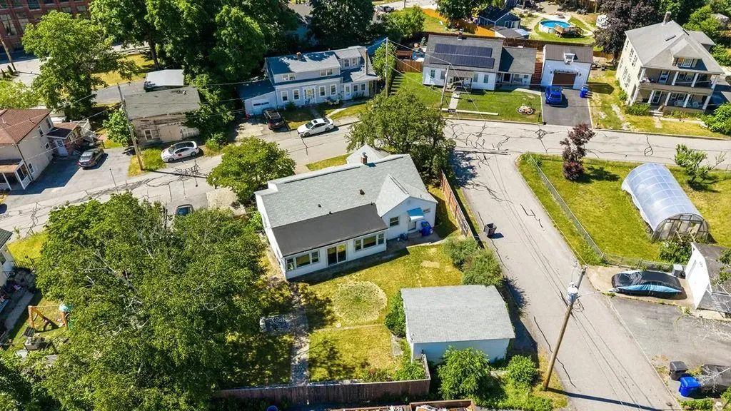 118 Summit Avenue West Warwick RI 02893