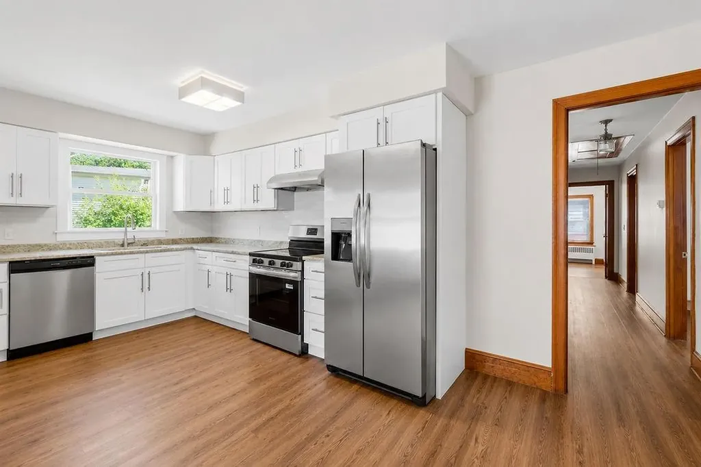 118 Summit Avenue West Warwick RI 02893