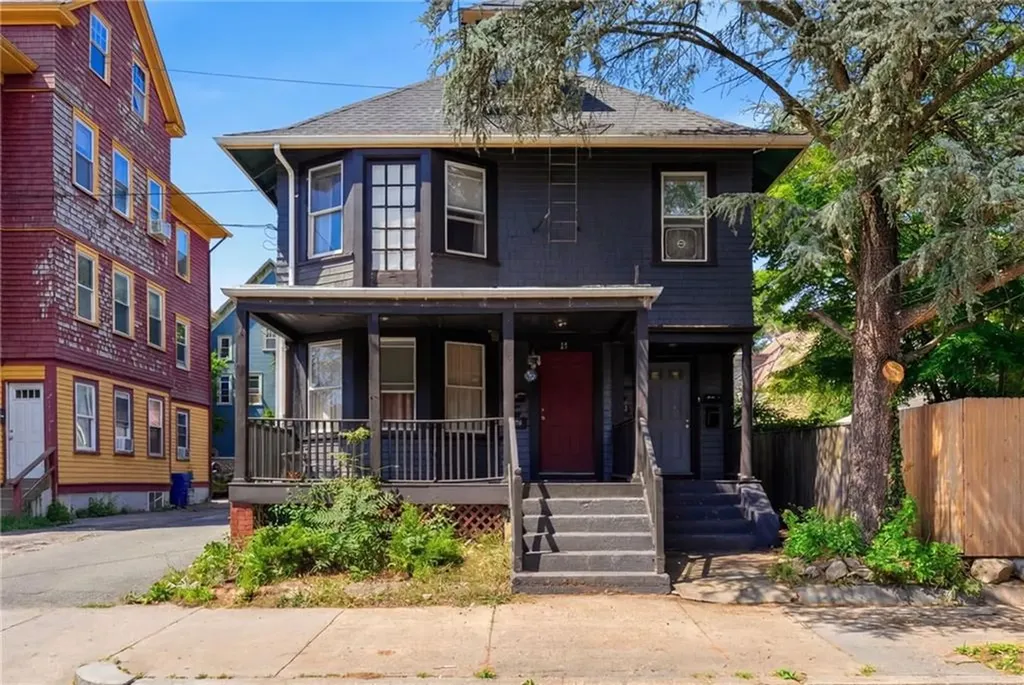 61 Moore Street Providence RI 02907