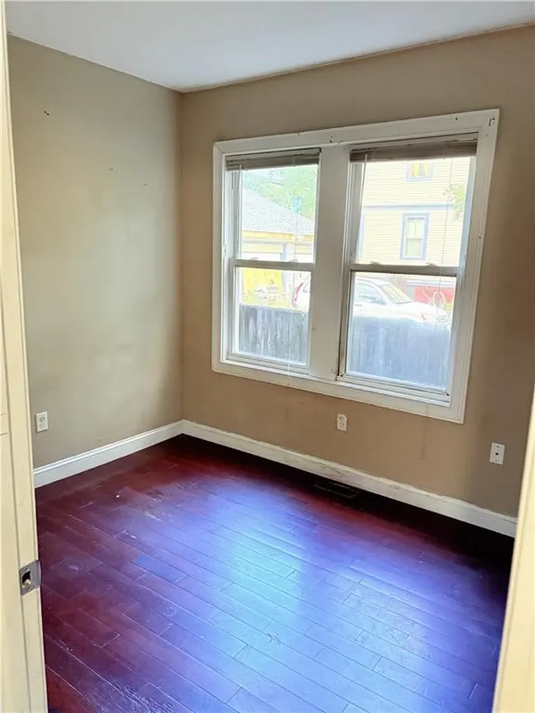 61 Moore Street Providence RI 02907