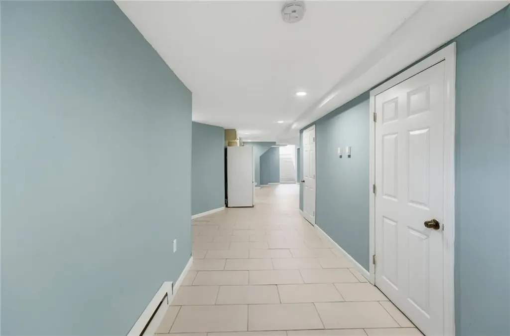61 Moore Street Providence RI 02907