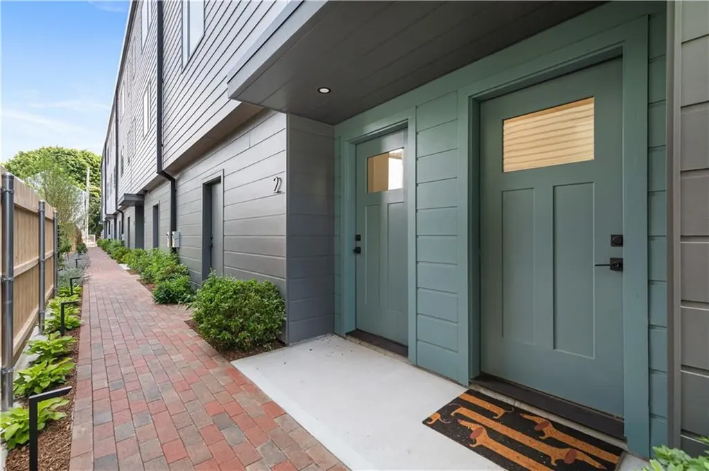 59 Warren Street Providence RI 02907