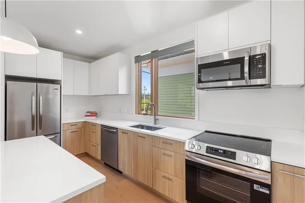 59 Warren Street Providence RI 02907