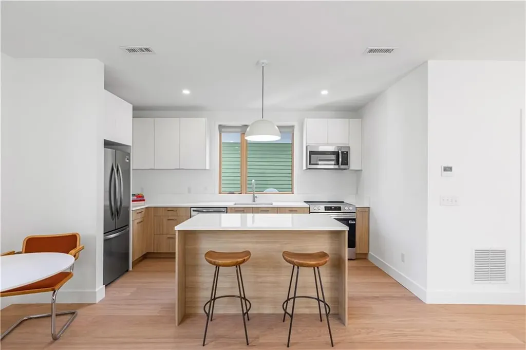 59 Warren Street Providence RI 02907