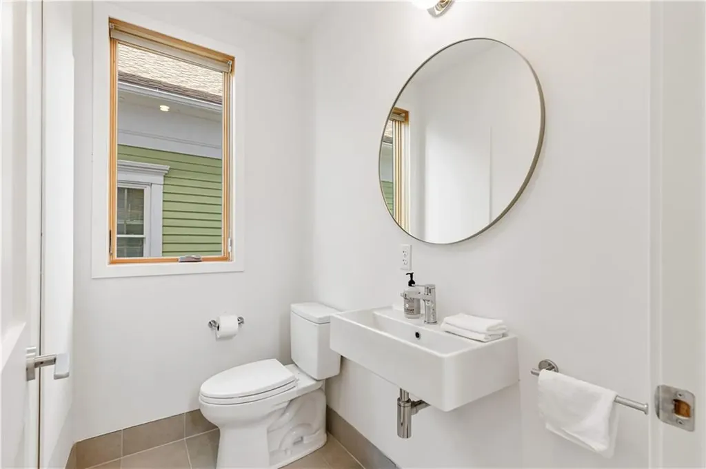 59 Warren Street Providence RI 02907
