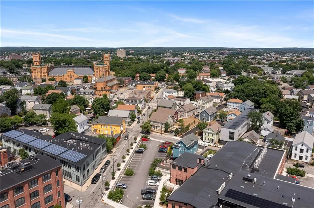 59 Warren Street Providence RI 02907