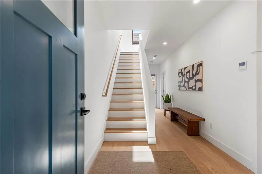 59 Warren Street Providence RI 02907