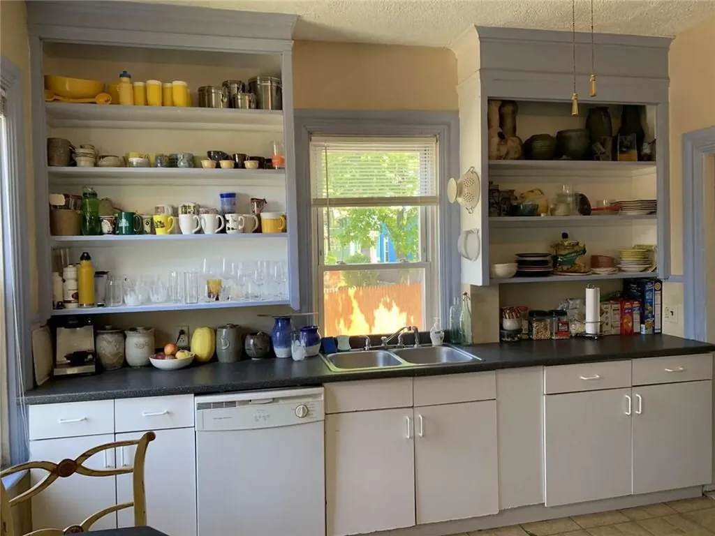 132 Jenkins Street Providence RI 02906