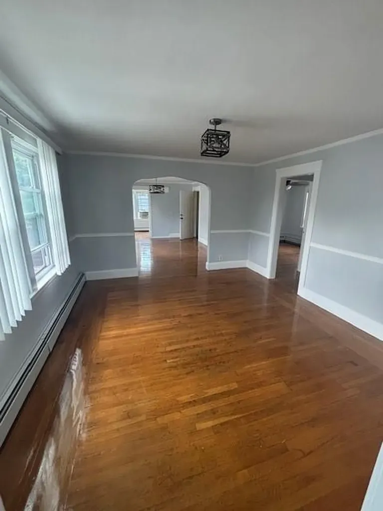 101 103 Rutherglen Avenue Providence RI 02907