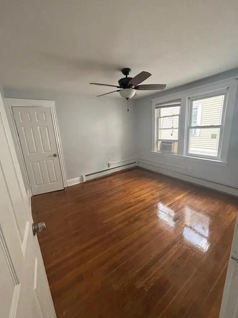 101 103 Rutherglen Avenue Providence RI 02907