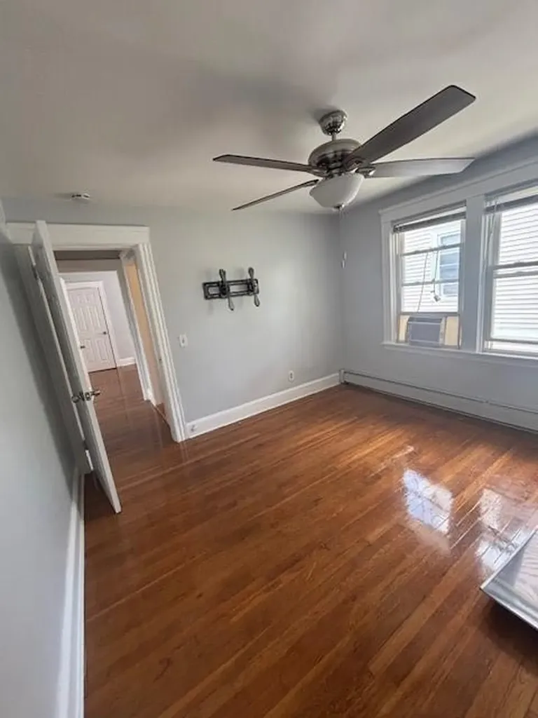 101 103 Rutherglen Avenue Providence RI 02907