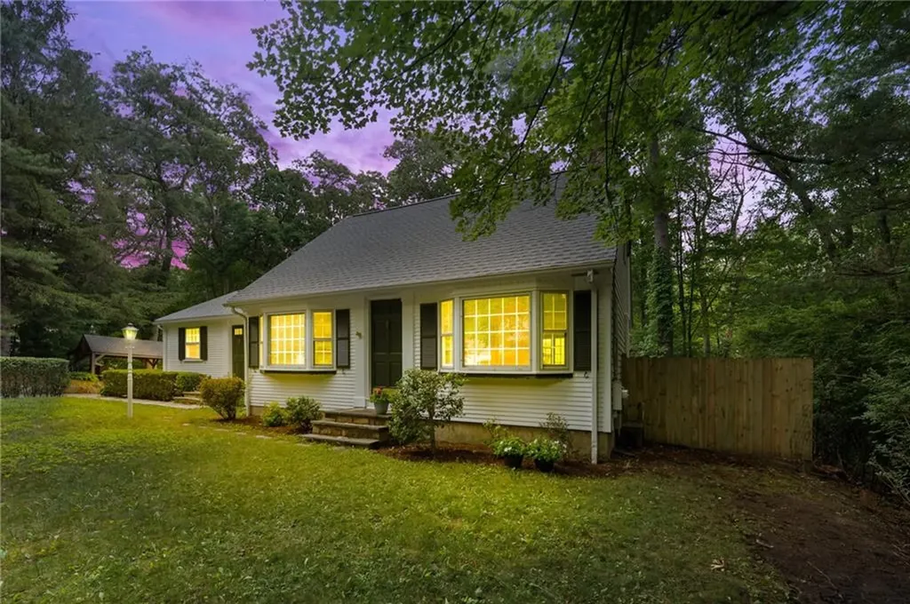 15 Williams Road Smithfield RI 02917