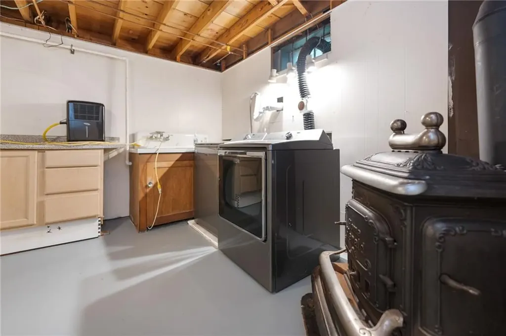 15 Williams Road Smithfield RI 02917