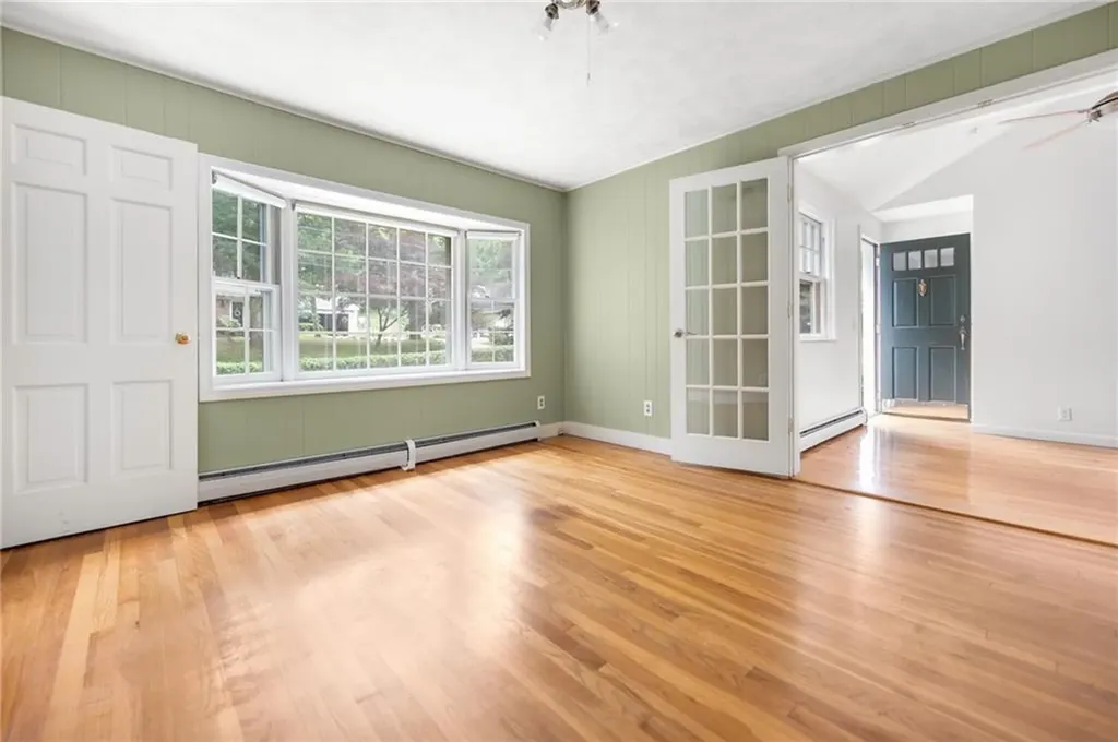 15 Williams Road Smithfield RI 02917