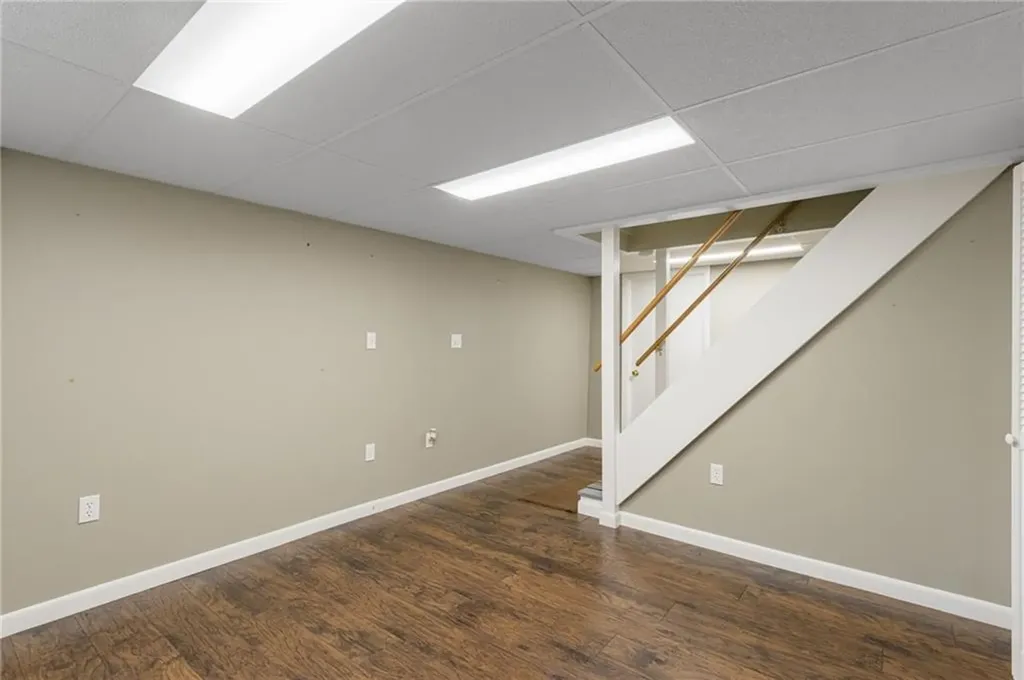 39 Gloria Street Pawtucket RI 02861