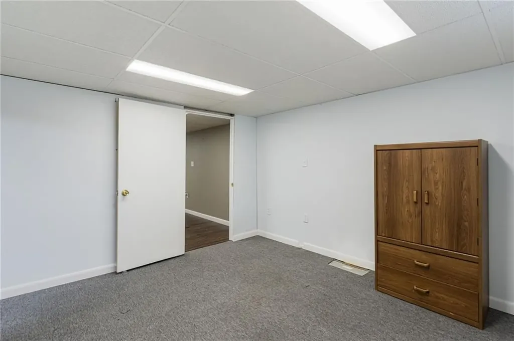 39 Gloria Street Pawtucket RI 02861